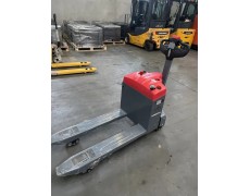 W&Oacute;ZEK PALETOWY AC-15 DO SKRZYNIOPALET 100CM I 115CM 2 WBUDOWANE BATERIE ŻELOWE