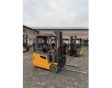 Jungheinrich EFG216 Triplex maszt 2018r. 5m